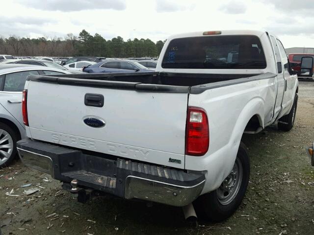 1FT7X2A61BEB10182 - 2011 FORD F250 SUPER WHITE photo 4