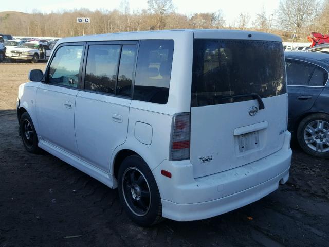 JTLKT324164070694 - 2006 TOYOTA SCION XB Blanco foto 3