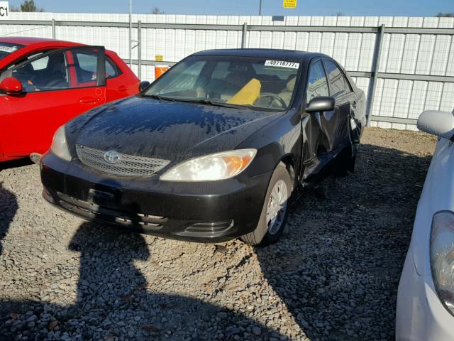 4T1BF32K14U063111 - 2004 TOYOTA CAMRY LE BLACK photo 2