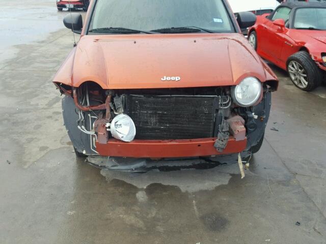 1J4NT4FB9AD541162 - 2010 JEEP COMPASS SP ORANGE photo 9