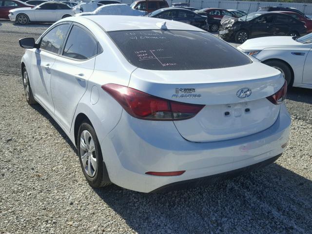 5NPDH4AE8GH713334 - 2016 HYUNDAI ELANTRA SE WHITE photo 3