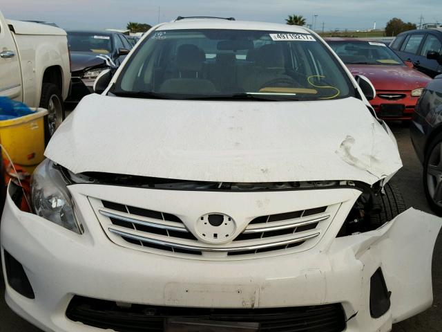 2T1BU4EEXDC952248 - 2013 TOYOTA COROLLA BA WHITE photo 9