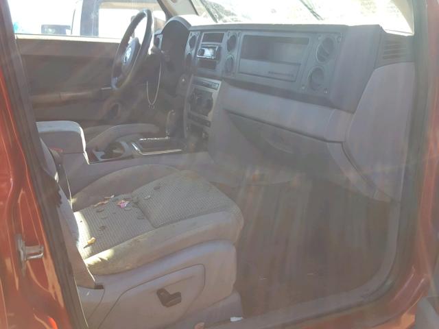 1J8HG48K76C207254 - 2006 JEEP COMMANDER BURGUNDY photo 5