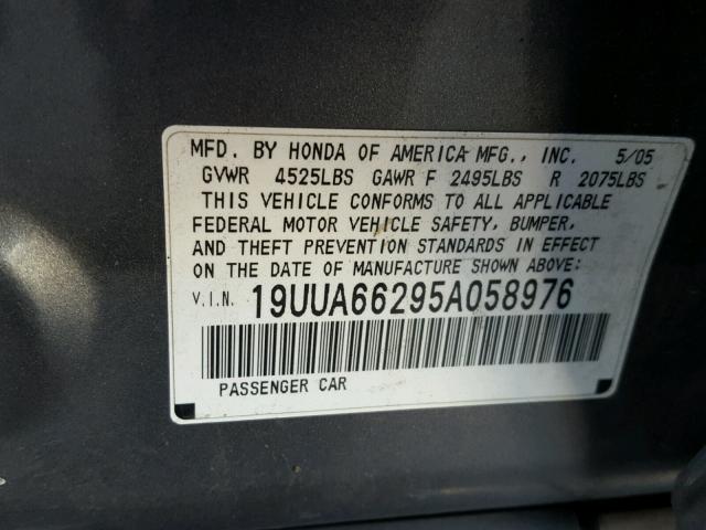 19UUA66295A058976 - 2005 ACURA TL SILVER photo 10