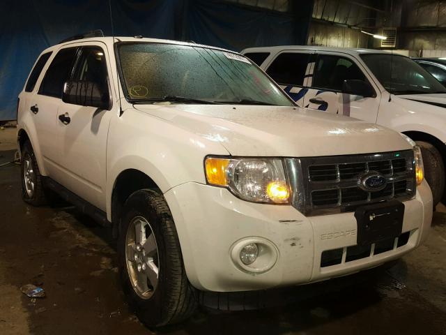 1FMCU0D7XAKD26382 - 2010 FORD ESCAPE XLT WHITE photo 1