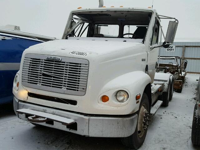 1FUYTMDB6YHG06540 - 2000 FREIGHTLINER MEDIUM CON WHITE photo 2