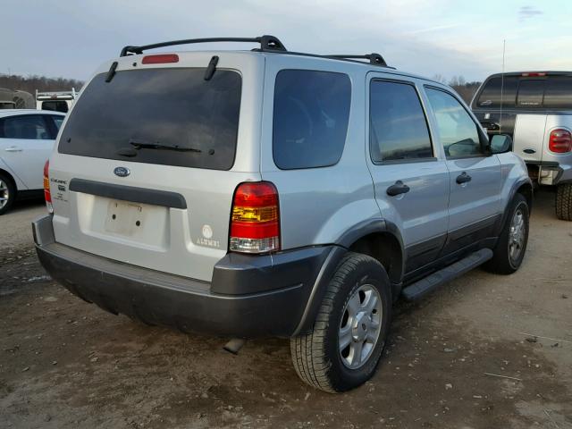 1FMYU03193KD76941 - 2003 FORD ESCAPE XLT TWO TONE photo 4