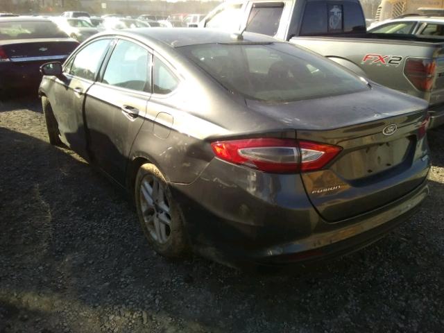 3FA6P0HD7FR255613 - 2015 FORD FUSION SE GRAY photo 3