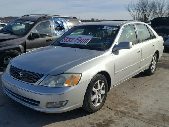 4T1BF28B21U146382 - 2001 TOYOTA AVALON XL SILVER photo 2