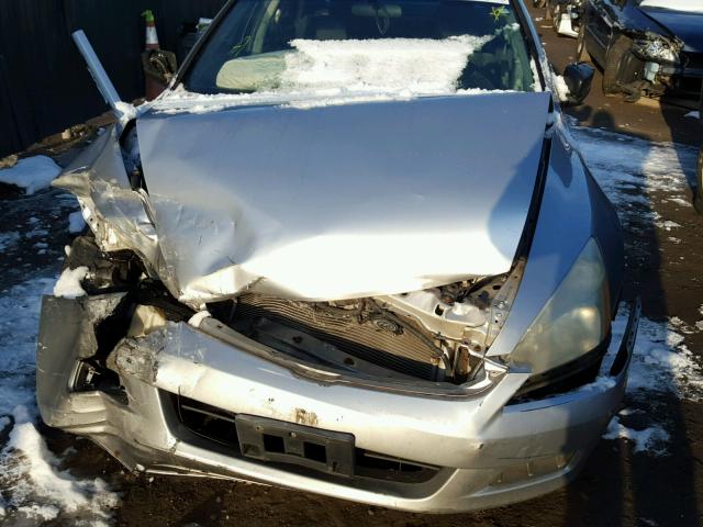 1HGCM56197A010787 - 2007 HONDA ACCORD VAL SILVER photo 7