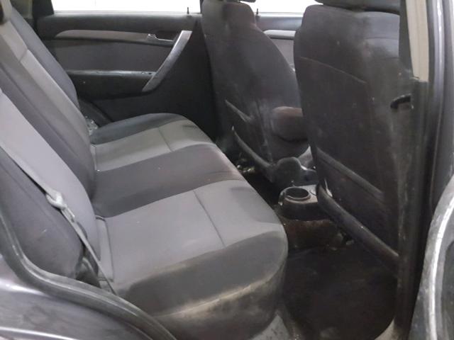 KL1TD66E49B339389 - 2009 CHEVROLET AVEO LS SILVER photo 6