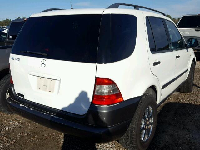 4JGAB54E5XA100547 - 1999 MERCEDES-BENZ ML 320 WHITE photo 4