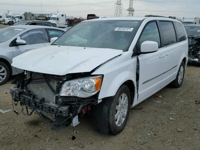 2C4RC1BG1GR293664 - 2016 CHRYSLER TOWN & COU WHITE photo 2