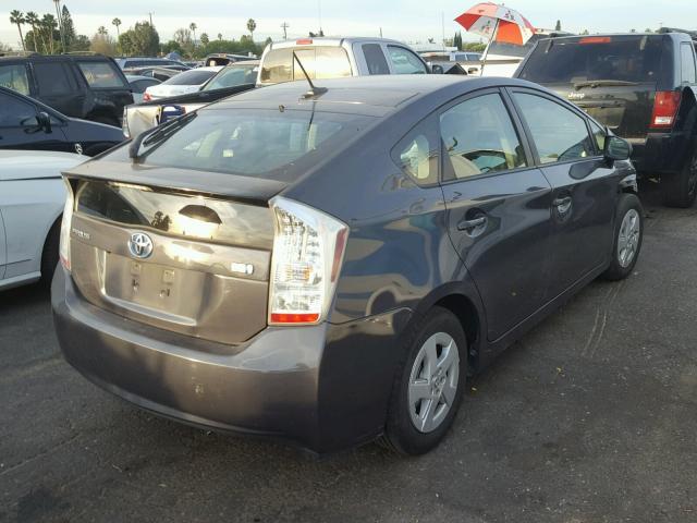 JTDKN3DUXA0098786 - 2010 TOYOTA PRIUS GRAY photo 4