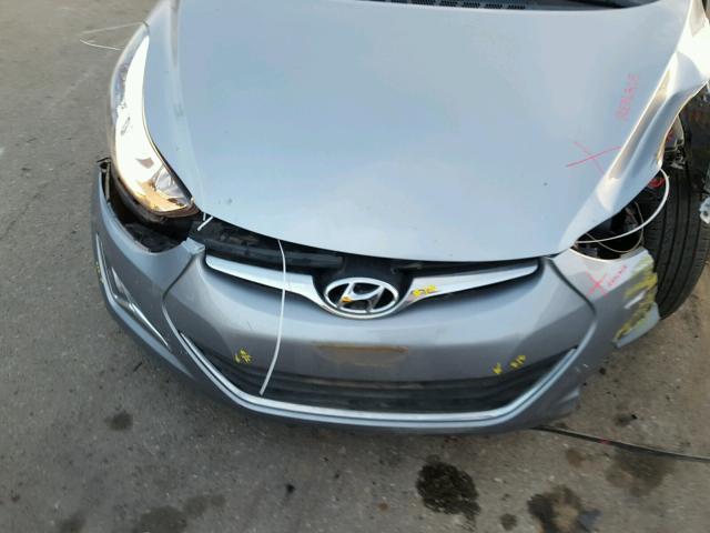 5NPDH4AE6FH550035 - 2015 HYUNDAI ELANTRA SE SILVER photo 9