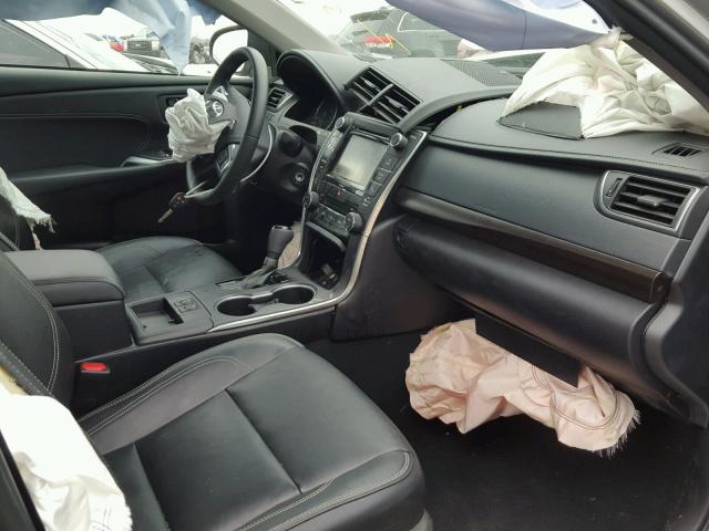 4T1BF1FK8HU438416 - 2017 TOYOTA CAMRY LE ვერცხლისფერი ფოტო 5