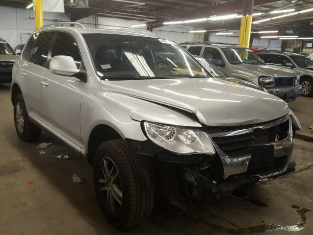 WVGBE77L99D012247 - 2009 VOLKSWAGEN TOUAREG 2 SILVER photo 1