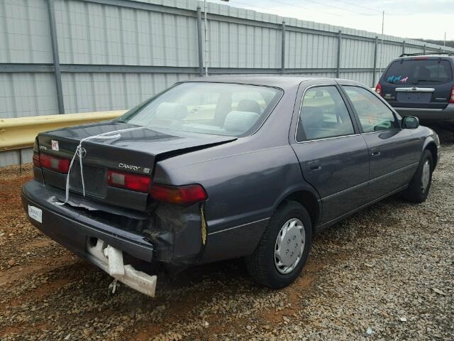 4T1BG22K3XU443577 - 1999 TOYOTA CAMRY CE GRAY photo 4