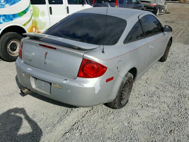 1G2AL15F477371313 - 2007 PONTIAC G5 SILVER photo 4