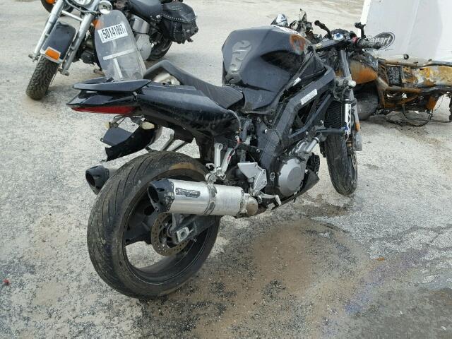 JS1VT54A352100824 - 2005 SUZUKI SV1000 SK3 BLACK photo 4