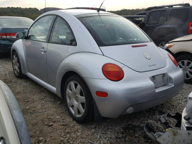 3VWDD21C23M426460 - 2003 VOLKSWAGEN NEW BEETLE 银色 照片 3