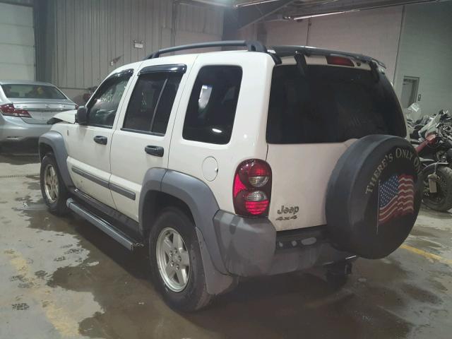 1J4GL48K25W681683 - 2005 JEEP LIBERTY SP WHITE photo 3