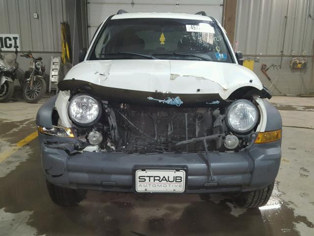 1J4GL48K25W681683 - 2005 JEEP LIBERTY SP WHITE photo 9