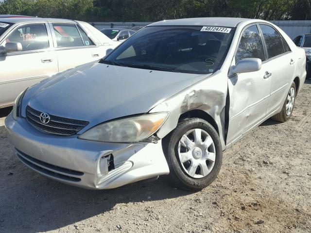 4T1BE32K53U202948 - 2003 TOYOTA CAMRY LE SILVER photo 2