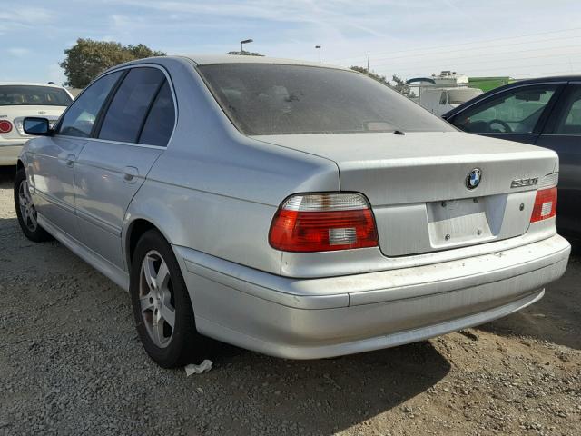 WBADT63461CF02635 - 2001 BMW 530 I AUTO SILVER photo 3