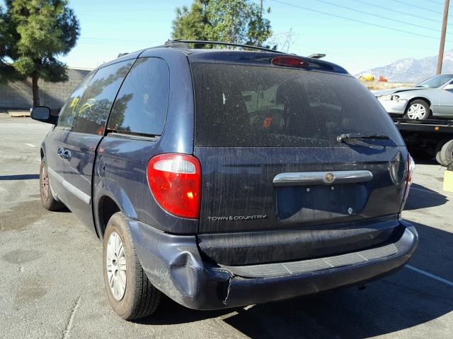 1A4GP45RX6B691828 - 2006 CHRYSLER TOWN & COU BLUE photo 3