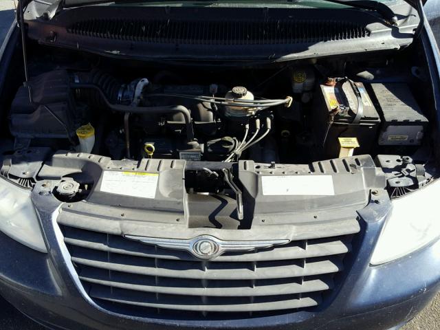 1A4GP45RX6B691828 - 2006 CHRYSLER TOWN & COU BLUE photo 7