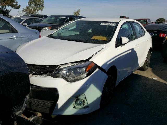 5YFBURHE9GP418820 - 2016 TOYOTA COROLLA L WHITE photo 2