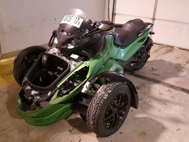 2BXJANA10CV000720 - 2012 CAN-AM SPYDER ROA GREEN photo 2