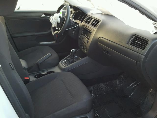 3VW2K7AJ6FM281338 - 2015 VOLKSWAGEN JETTA BASE WHITE photo 5