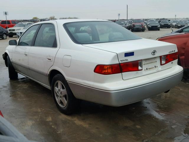 JT2BF22K410290478 - 2001 TOYOTA CAMRY CE WHITE photo 3