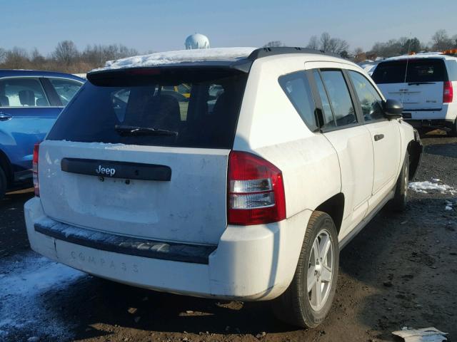 1J4FT47B29D187158 - 2009 JEEP COMPASS SP WHITE photo 4