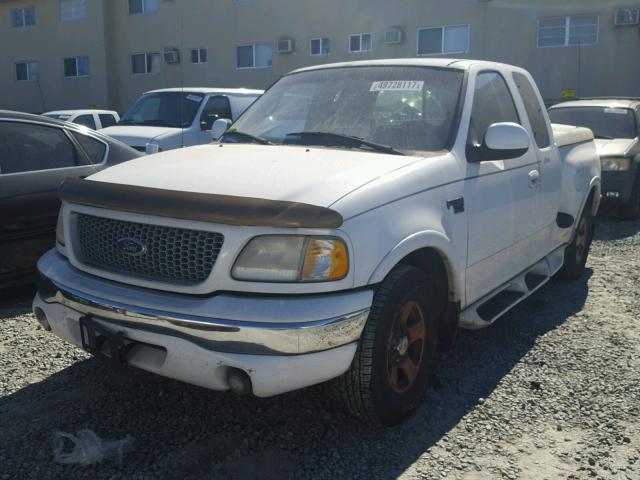 1FTRX07W6XKC03647 - 1999 FORD F150 WHITE photo 2