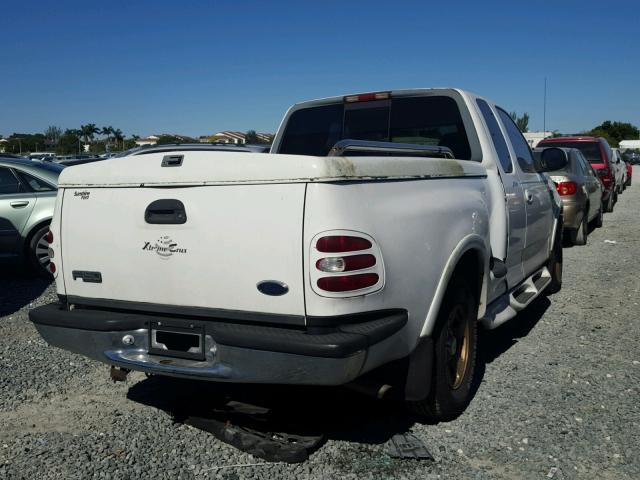 1FTRX07W6XKC03647 - 1999 FORD F150 WHITE photo 4