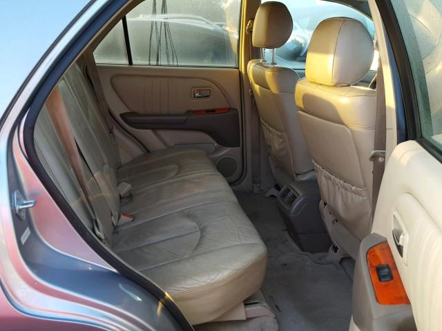 JTJHF10U020287947 - 2002 LEXUS RX 300 GRAY photo 6