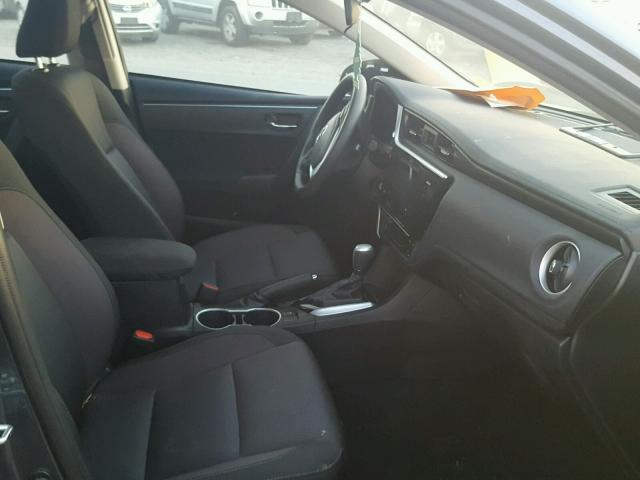 2T1BPRHE6HC811456 - 2017 TOYOTA COROLLA LE 蓝色 照片 5