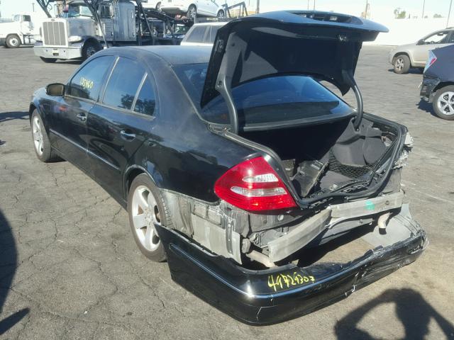 WDBUF70J65A627531 - 2005 MERCEDES-BENZ E 500 BLACK photo 3