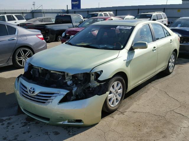 4T1BB46K19U072426 - 2009 TOYOTA CAMRY HYBR GREEN photo 2