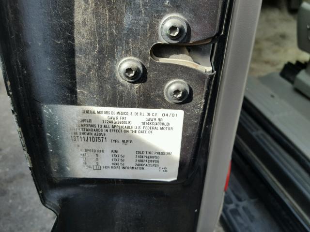 1GKEK13T11J107571 - 2001 GMC YUKON GRAY photo 10