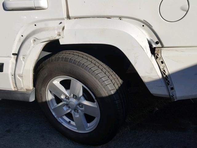 1J8HH48K37C587384 - 2007 JEEP COMMANDER Ağ foto 9