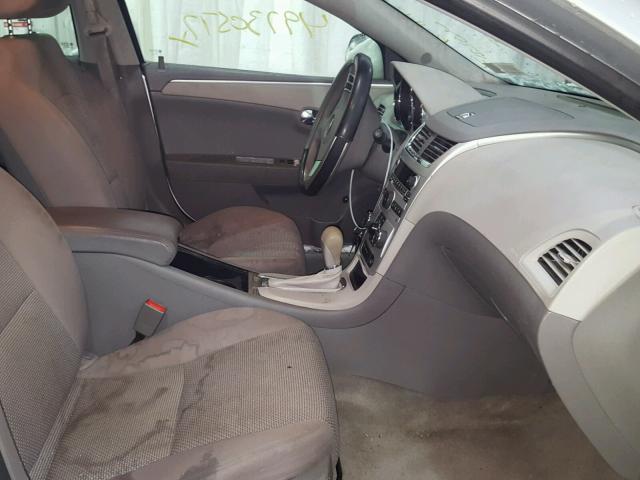 1G1ZA5E08A4102336 - 2010 CHEVROLET MALIBU LS Մոխրագույն լուսանկար 5