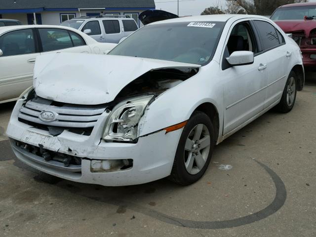 3FAHP07176R165250 - 2006 FORD FUSION SE WHITE photo 2