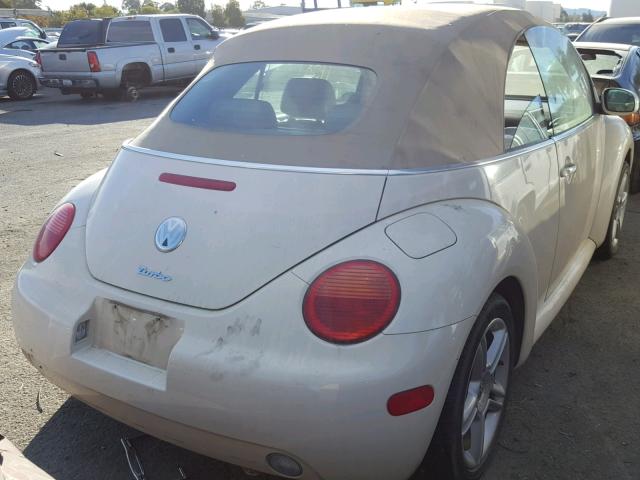 3VWCD31Y14M325618 - 2004 VOLKSWAGEN NEW BEETLE 奶油色 照片 4