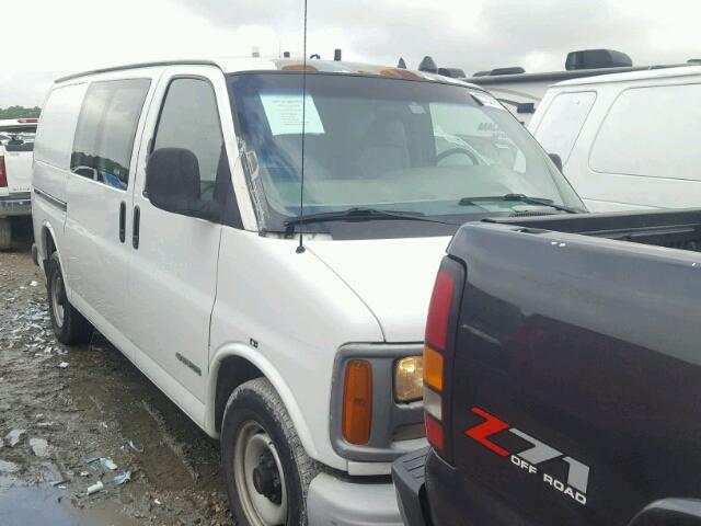 1GCFG25W9Y1114390 - 2000 CHEVROLET EXPRESS G2 WHITE photo 1