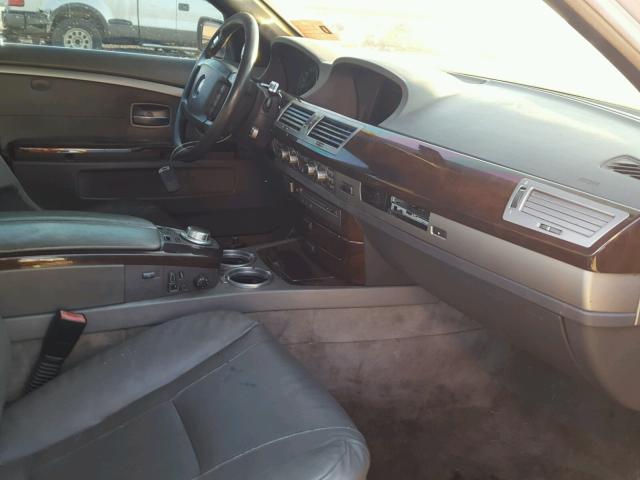 WBAHL83536DT05460 - 2006 BMW 750 I SILVER photo 5