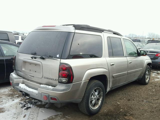 1GNET16S526112974 - 2002 CHEVROLET TRAILBLAZE SILVER photo 4